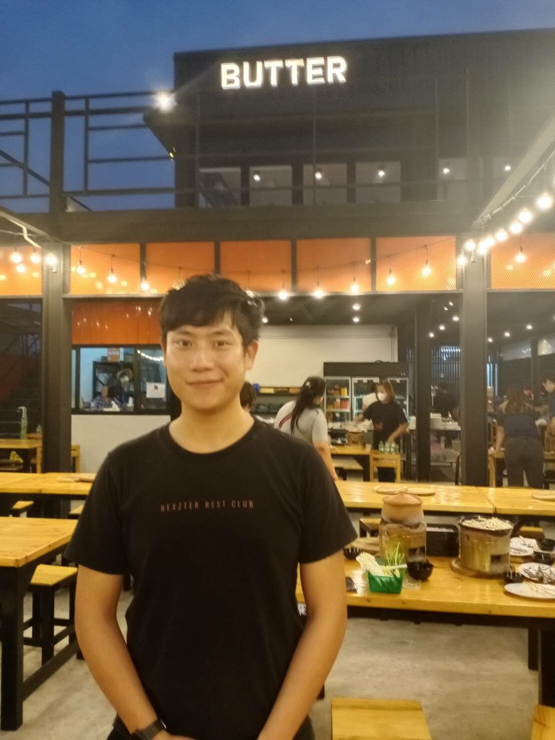 เปิดร้านหมูธกะทะ