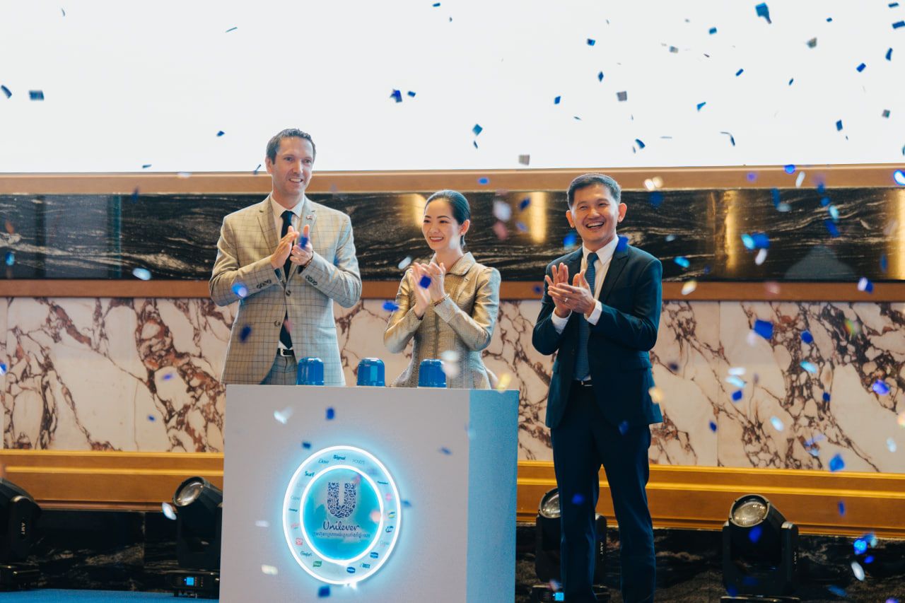 Photo 2025 11 14 21 46 26