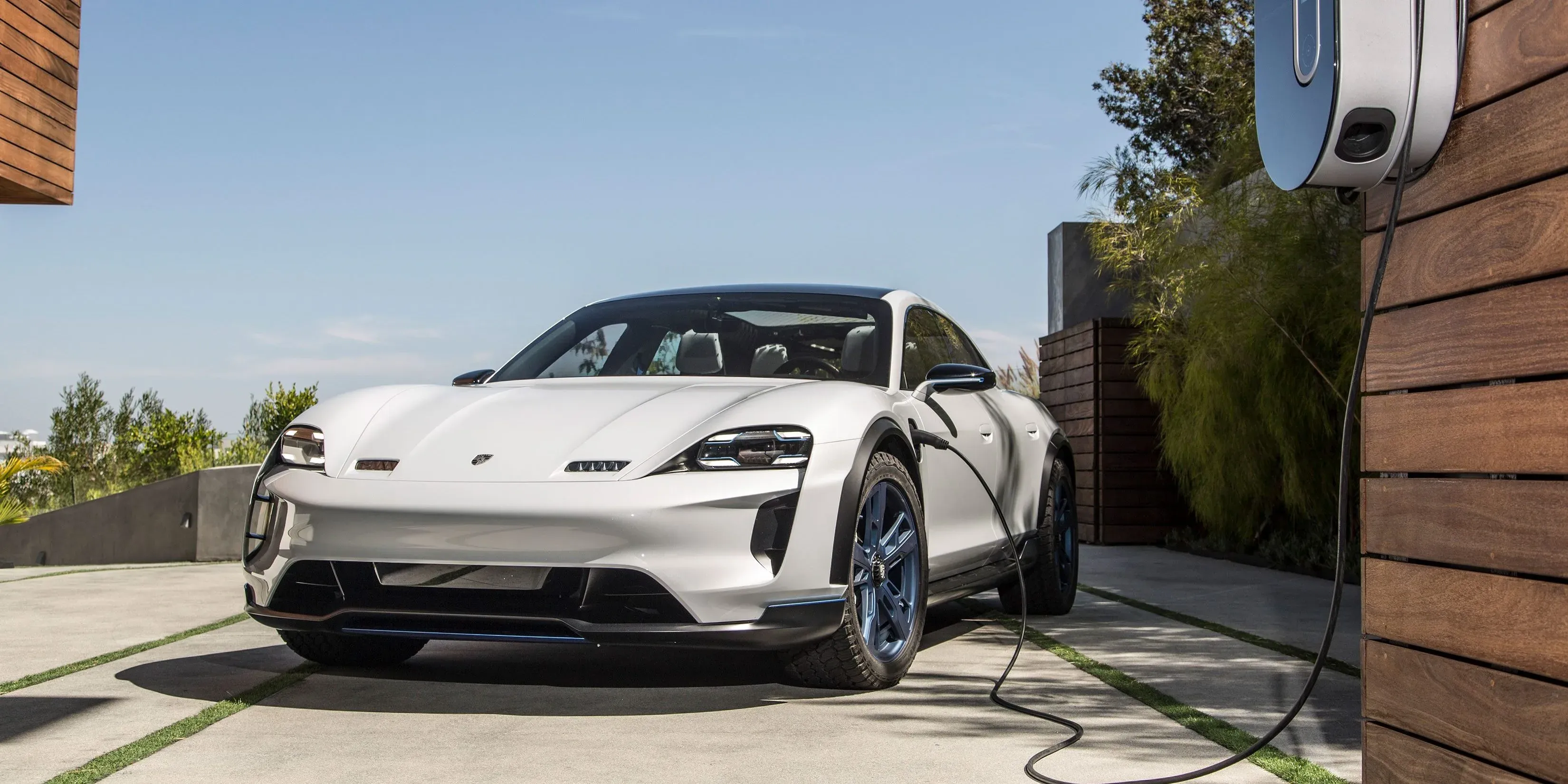High Mission E Cross Turismo California 2018 Porsche Ag 11 E1530807600482