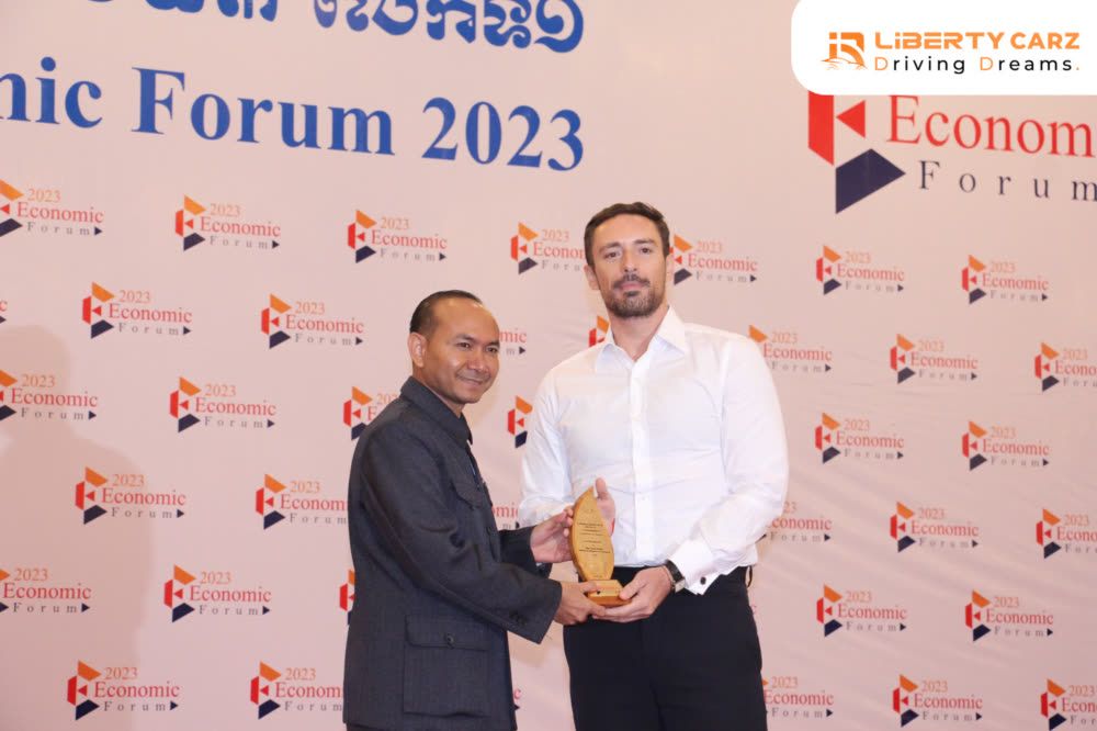 19b836d6f25b42dab20a964845fc108d