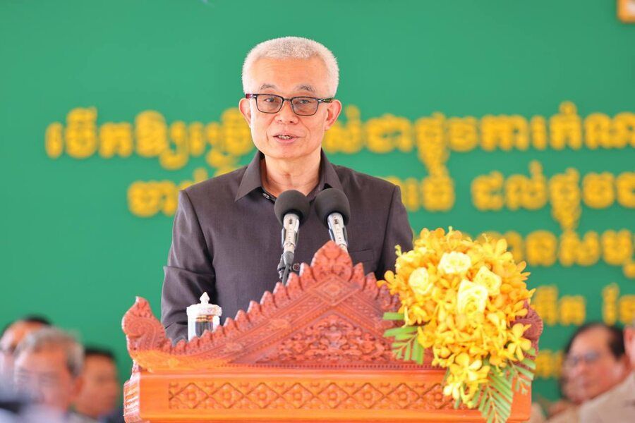 682112303 1282181557426169 6288