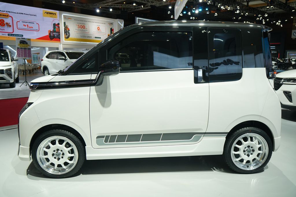 Modifikasi Wuling Air Ev Mejeng Di Pameran Iims 2023 3