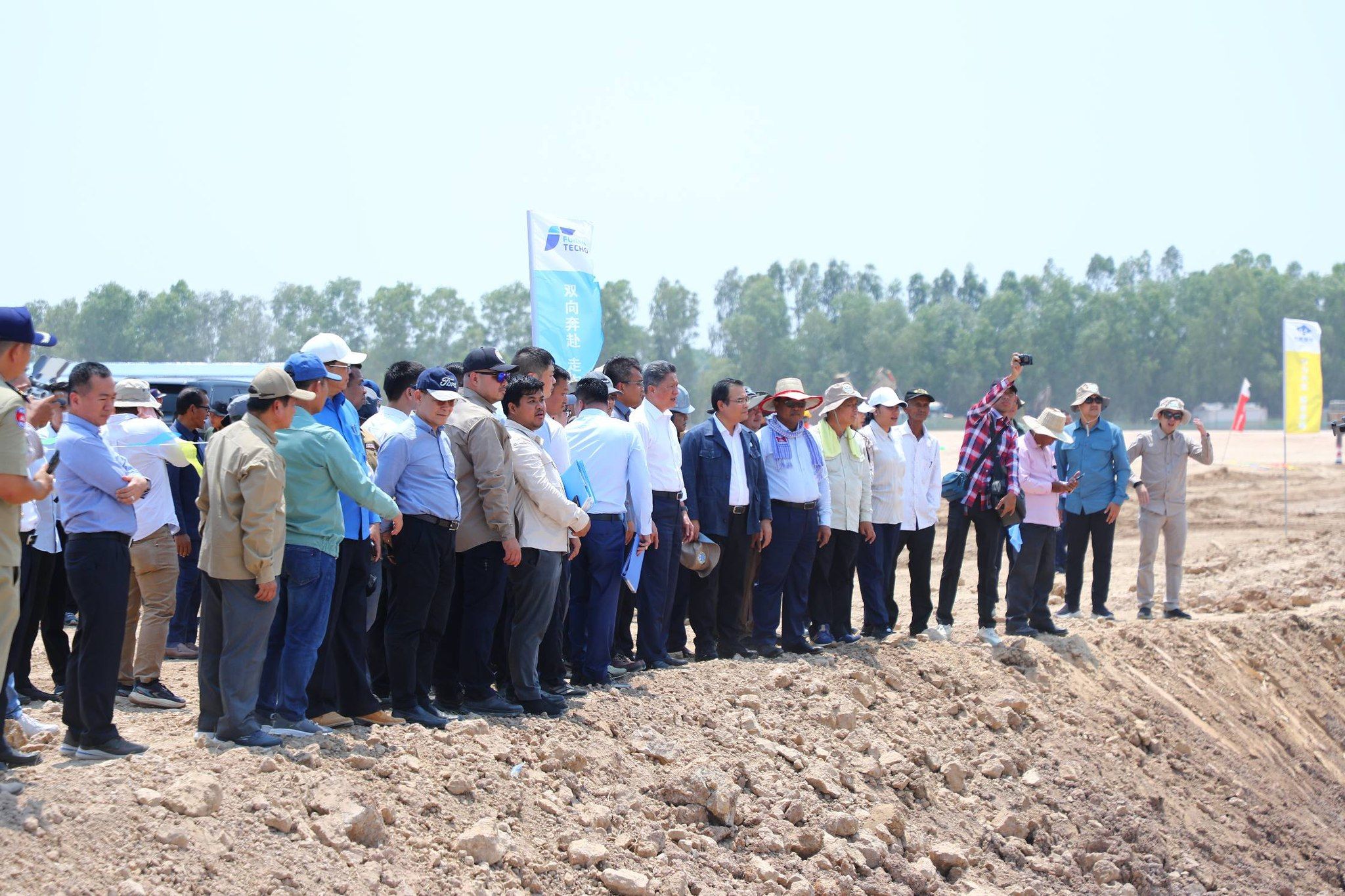 658143705 122310793478029244 6863251286982147264 N