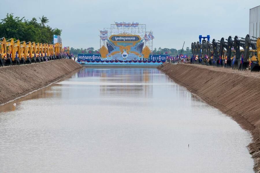 4303a200 D6ee 43ad 8781 Ff77b7457198