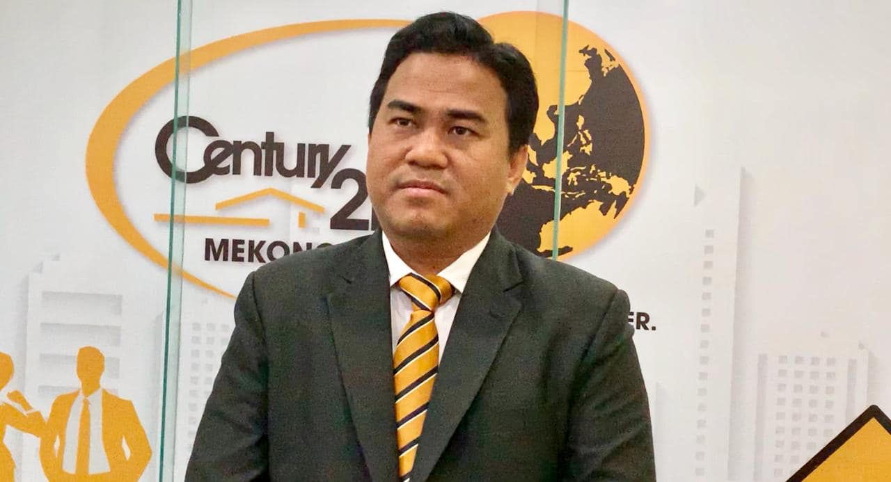 ច្រឹក សុខនីម​