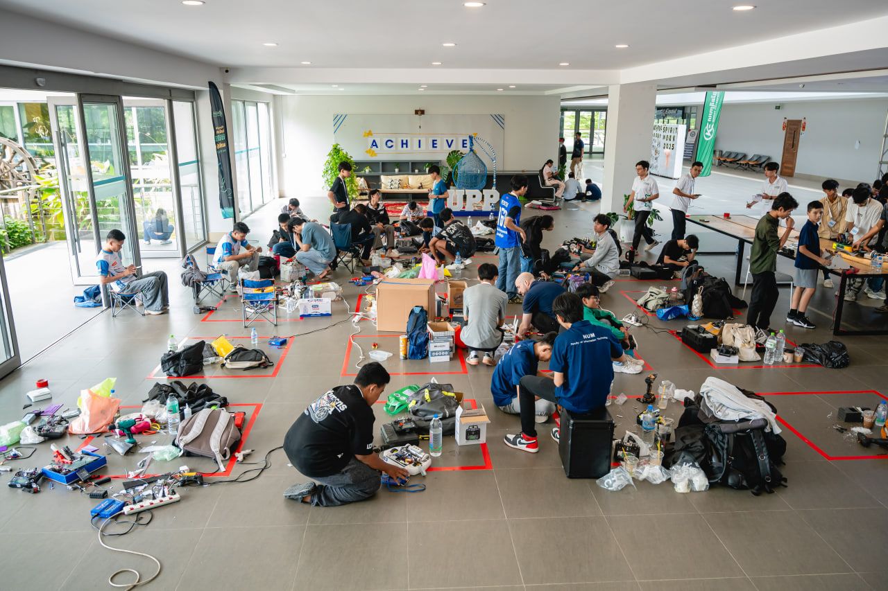 Photo 2025 10 28 18 19 50