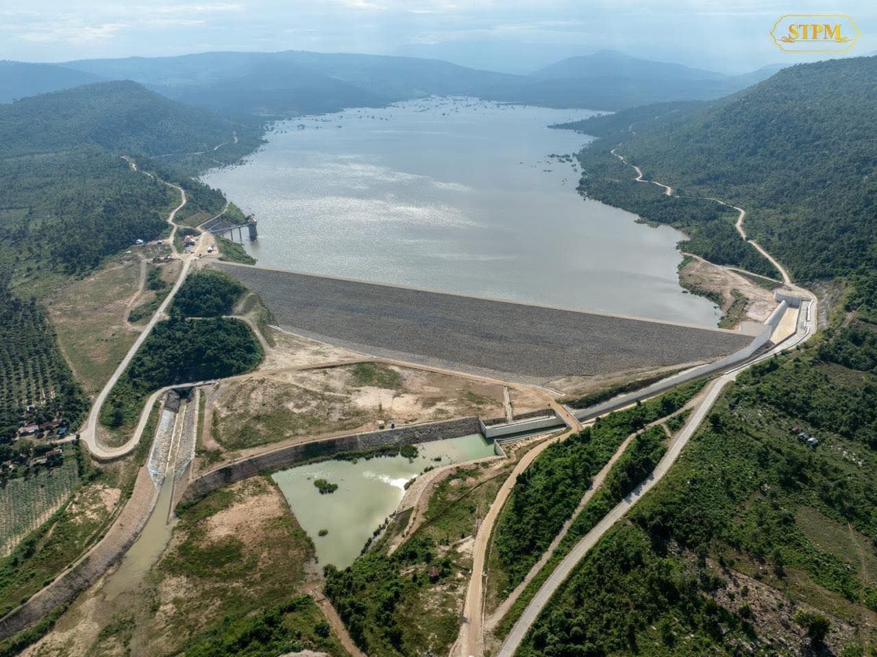 592380681 1274318691396804 1084598281705012049 N