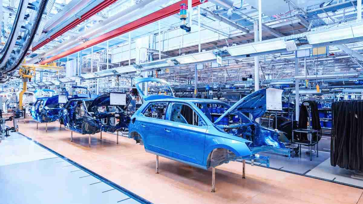 How to Start an Automotive Manufacturing Company a Glimpse Into the Modern Production Line