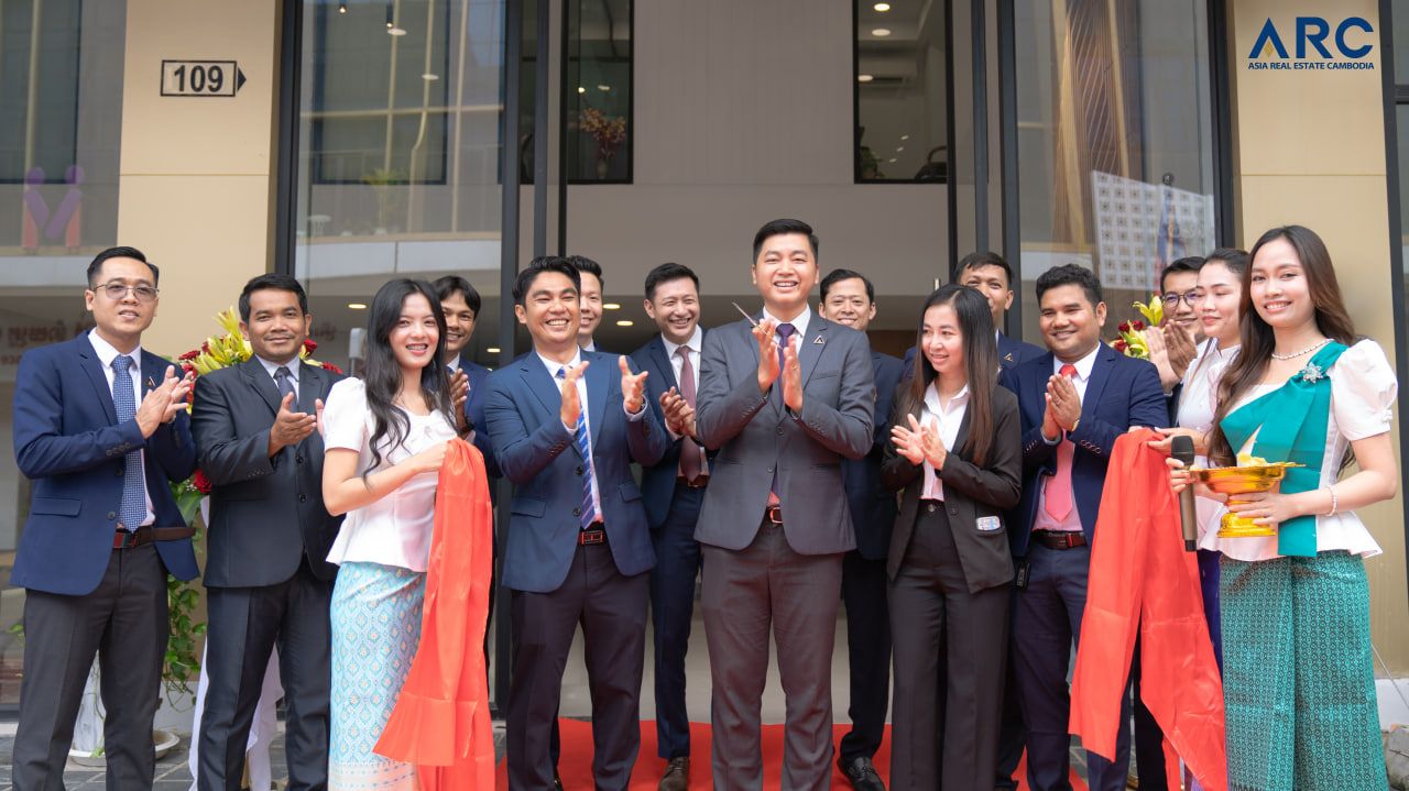 Photo 2025 10 27 18 39 40