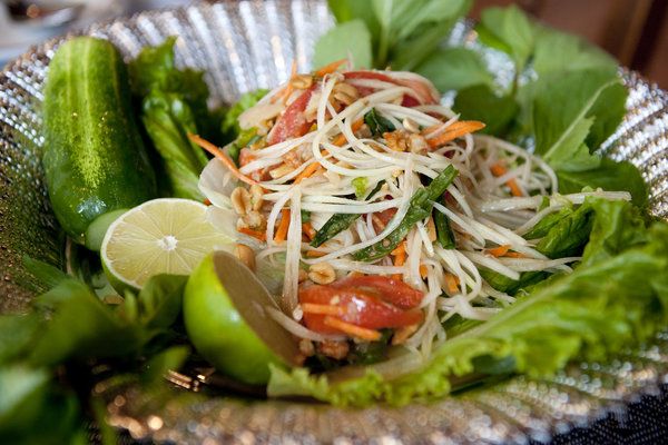 Green Papaya Salad Article Large