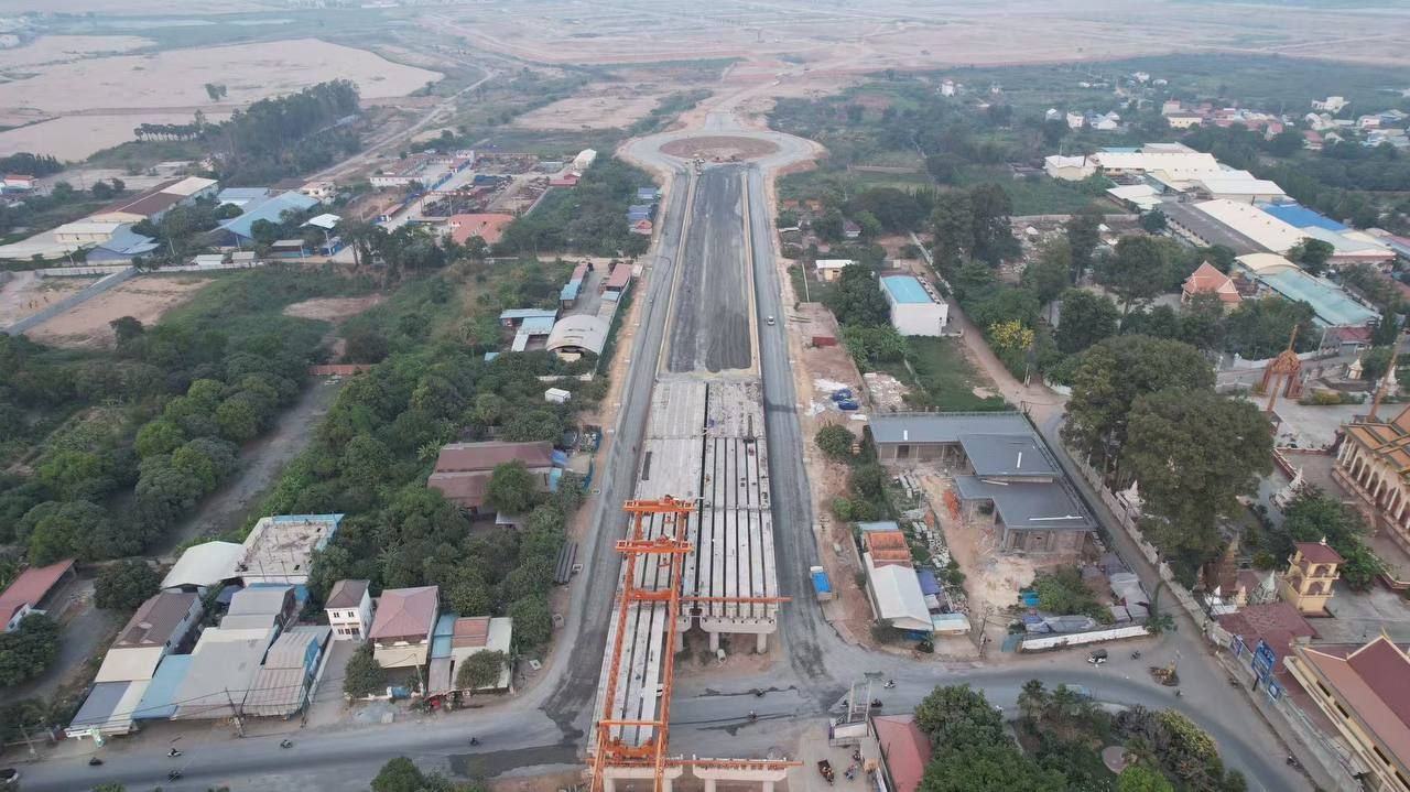 677934304 26979262991671140 79269532812307595 N