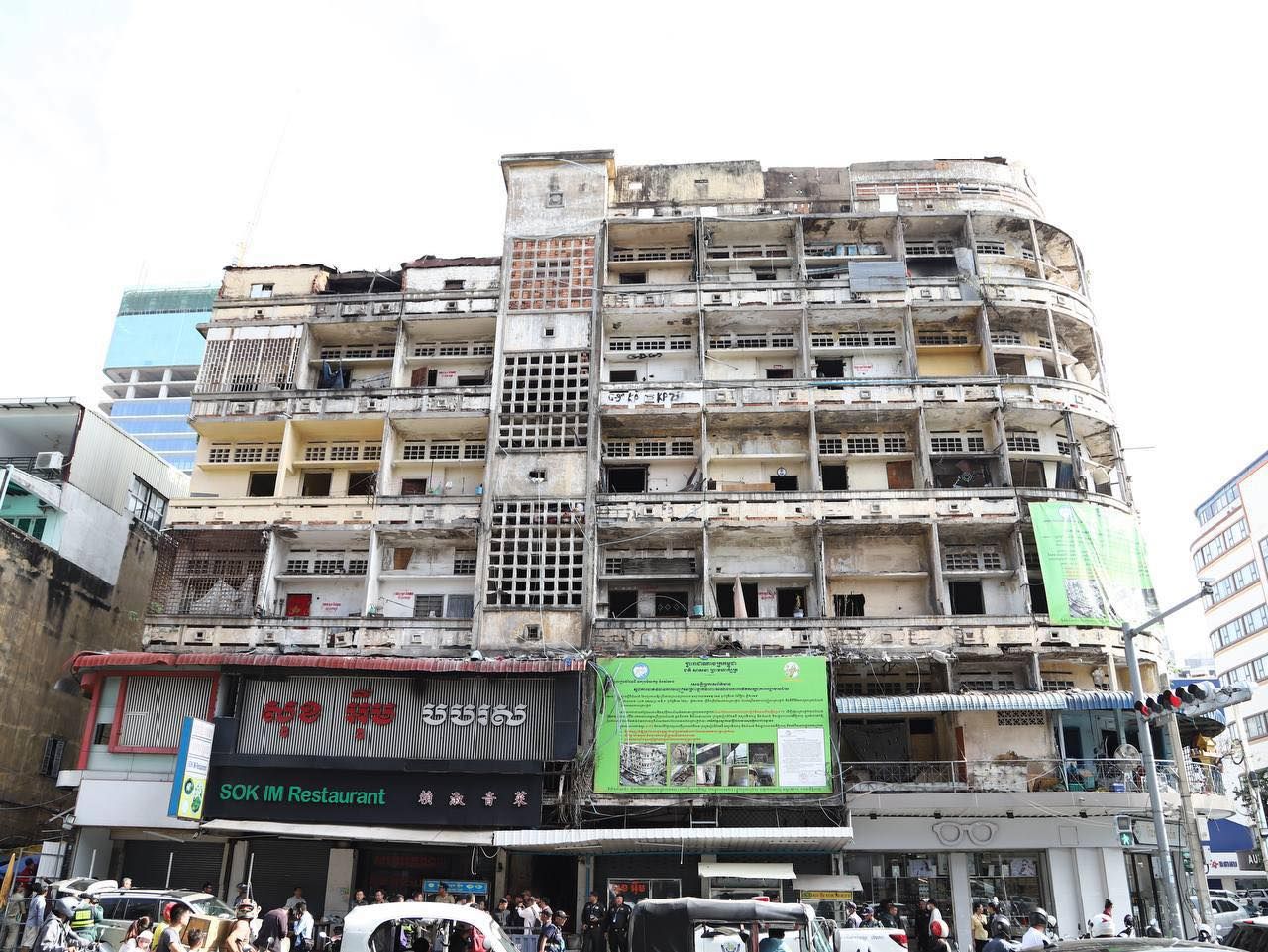 499262117 1019360333660054 1724634535651991791 N