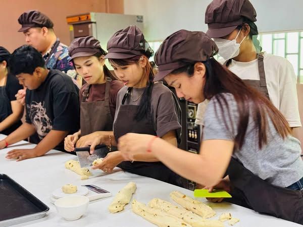 018483f7 90e3 4e4e Ad16 909cf5c09577