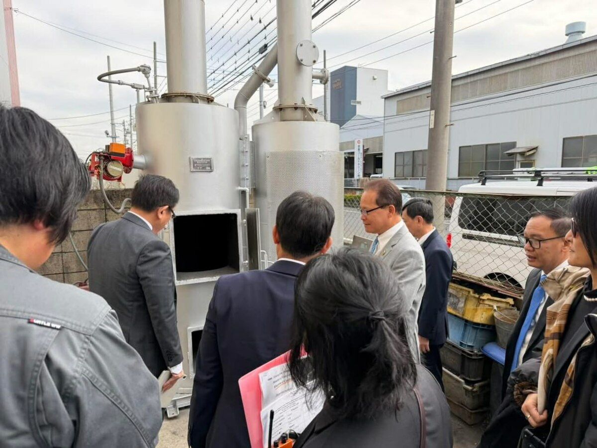 3 K Edh Nm Akv Uz Fx Am Lqbr X5 Efw W0 on Ie