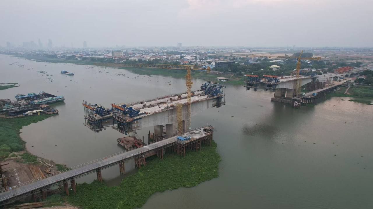 677085538 26979262995004473 4196103708026059321 N