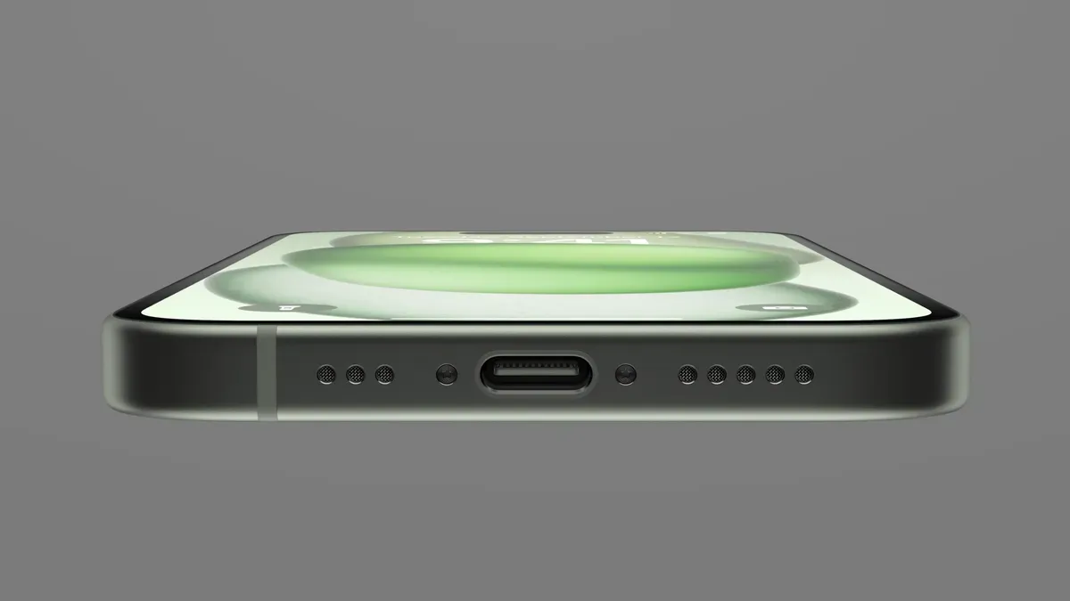 iPhone 15 USB C